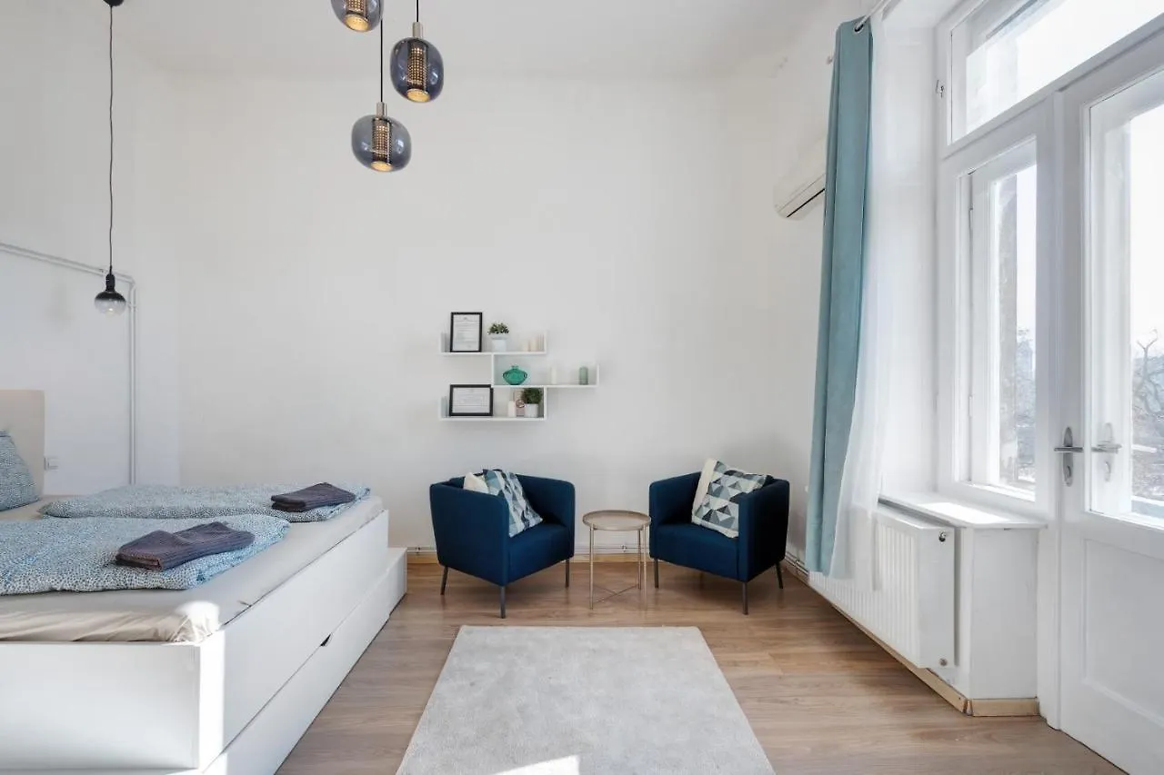 Elizabeth Garden Apartment Budapest 0*,  Hungary