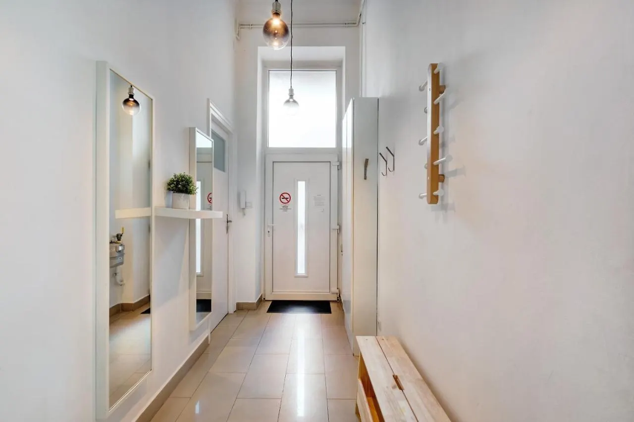 Elizabeth Garden Apartment Budapest